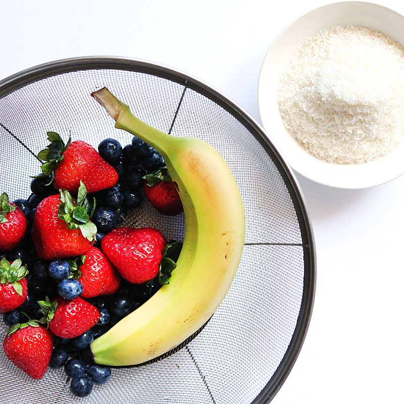 acai berry bowl fresh fruit paleo vegan raw