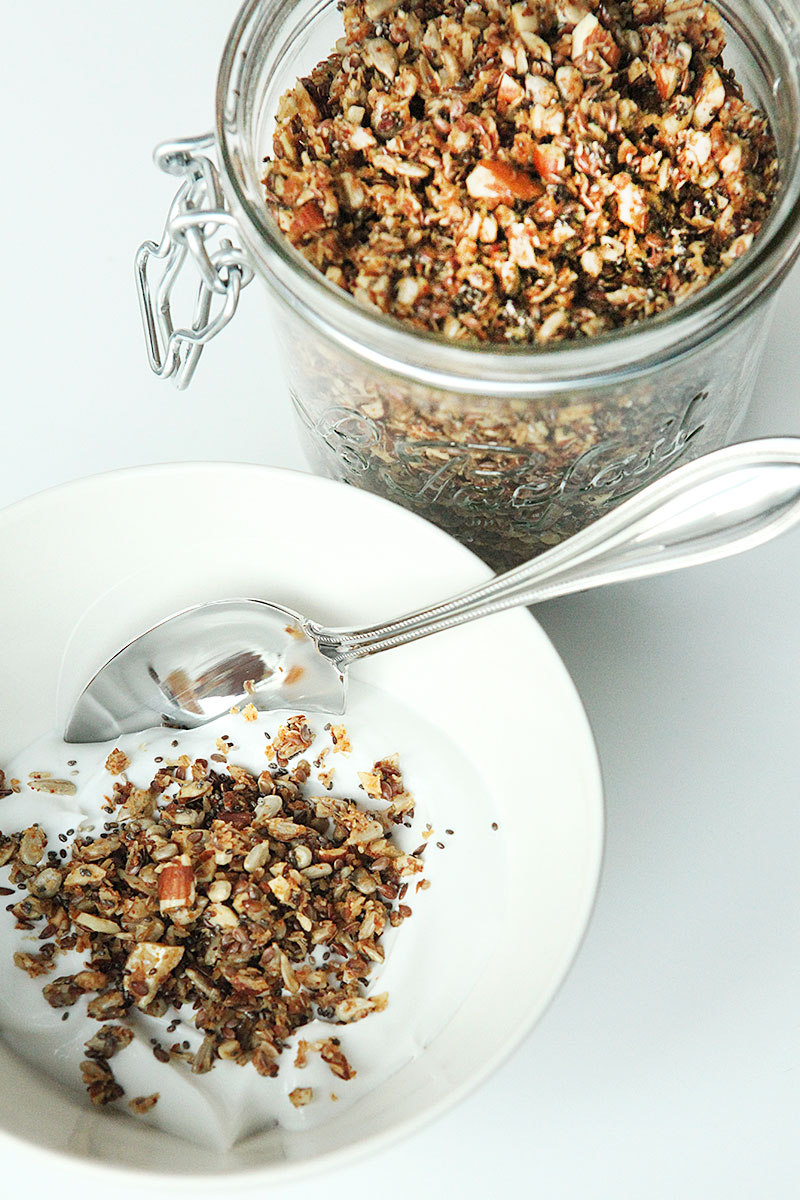 Crunchy Paleo granola without grains and refined sugar free