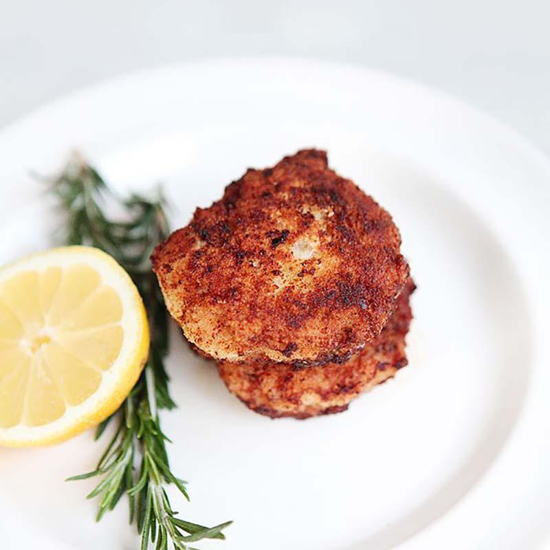 Chicken nuggets with rosemary and lemon